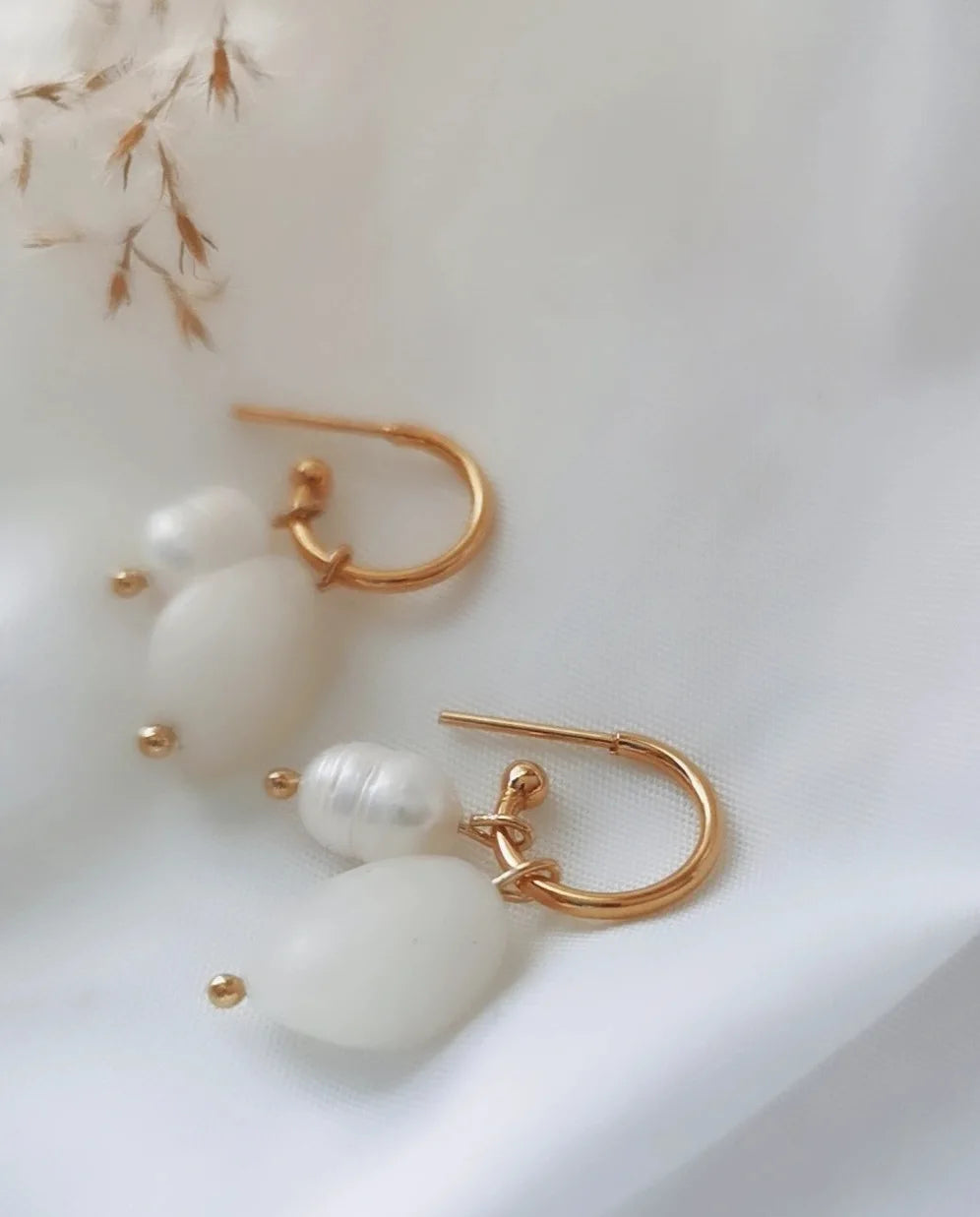 Moonstone and peal earrings