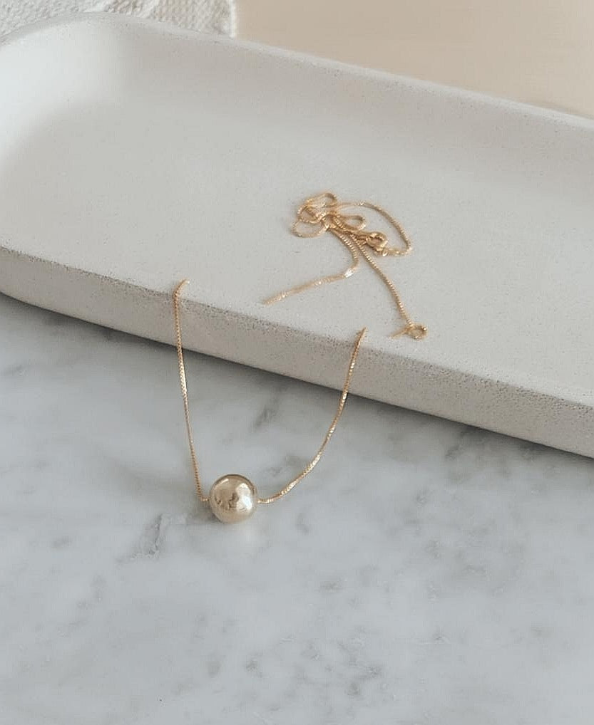 Bubble gold bead necklace