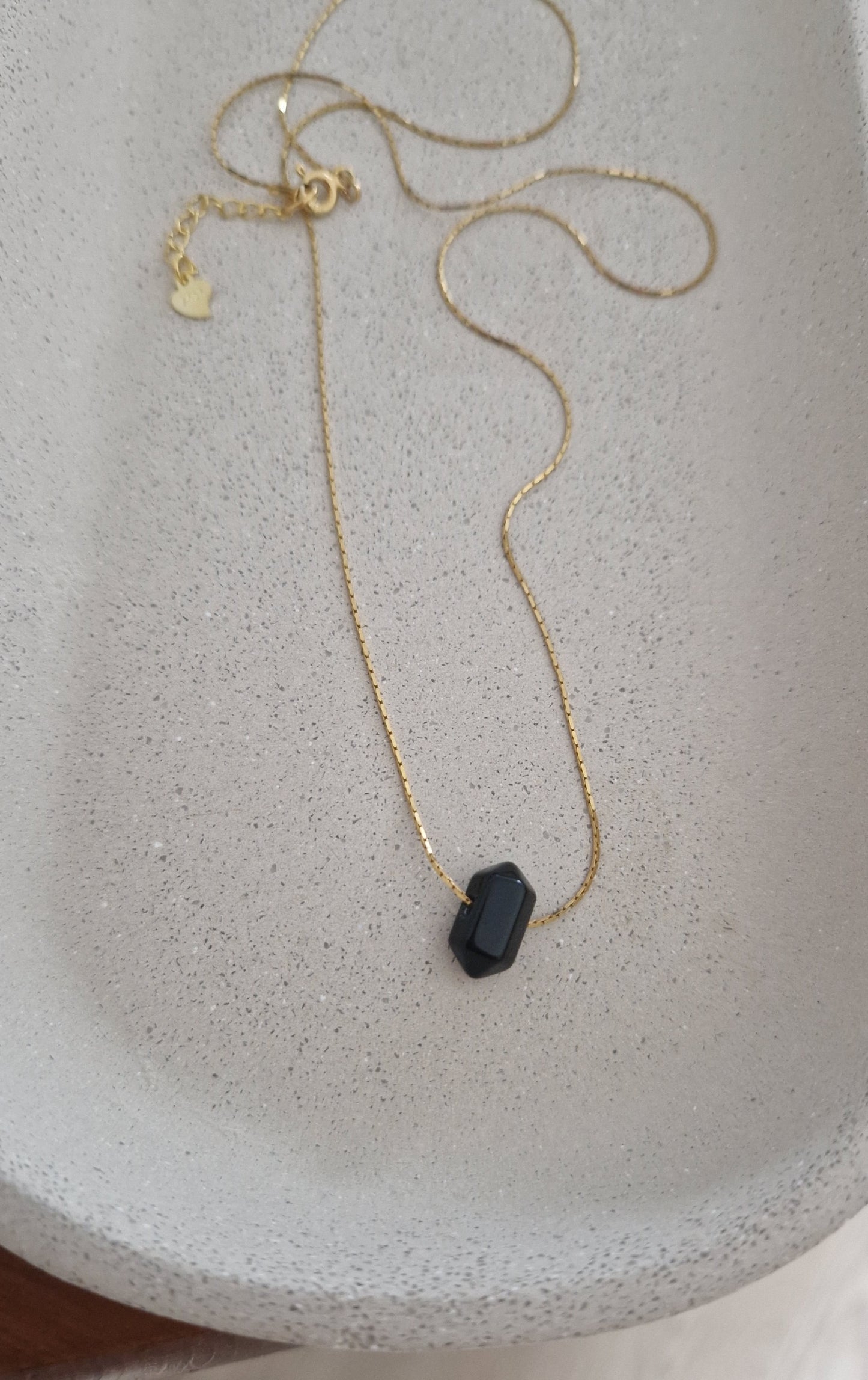 Mini onyx chain necklace